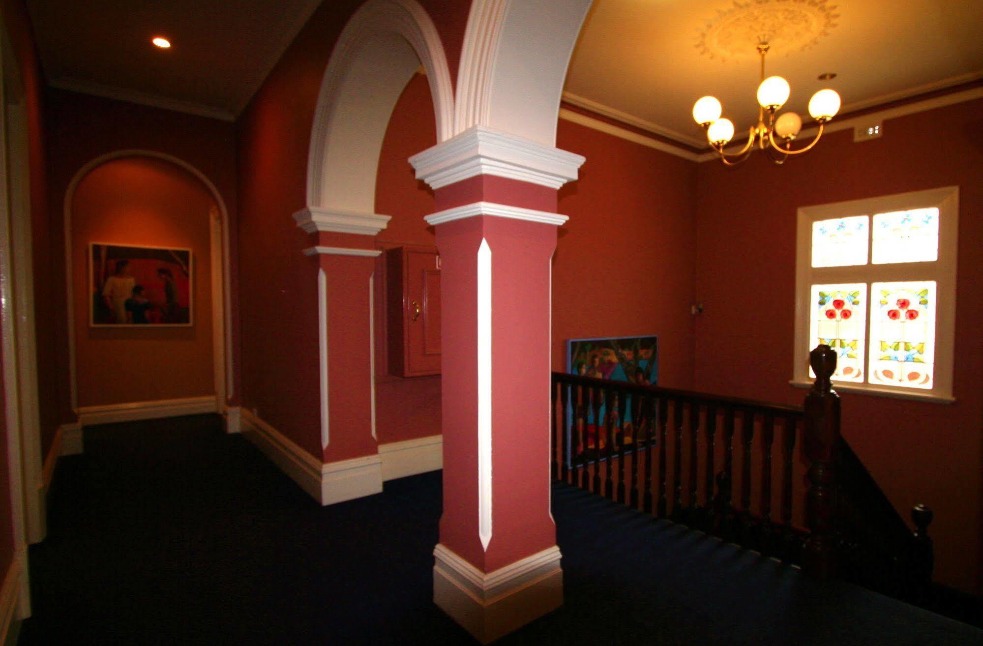 The York Palace Accommodation Zewnętrze zdjęcie